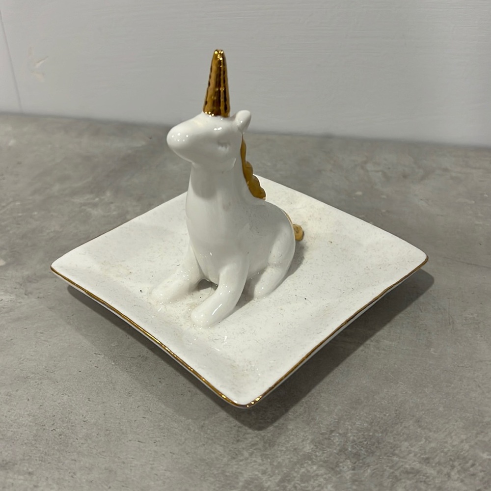 Ring holder
